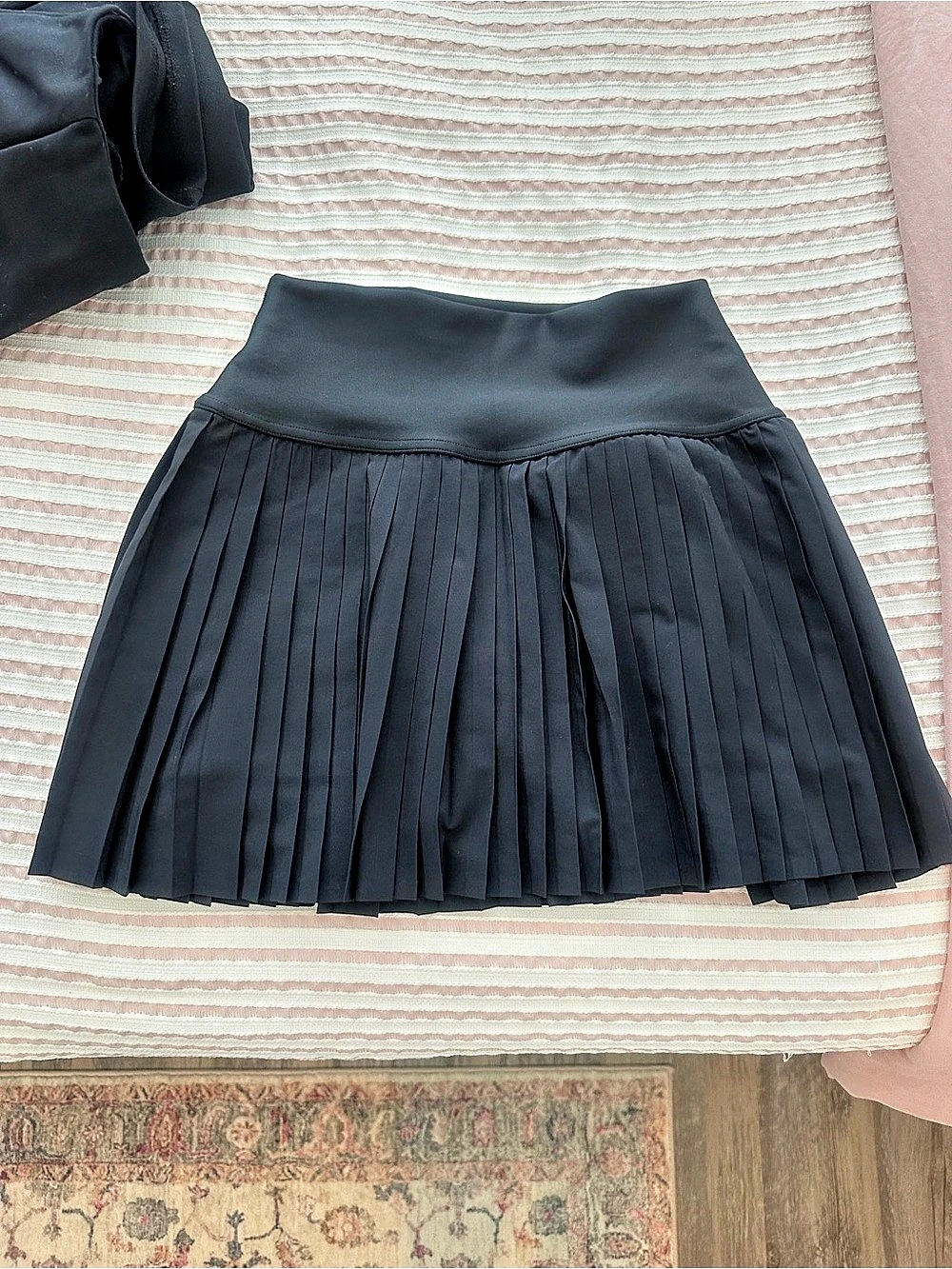 Alo pleated mini skirt w shorts under